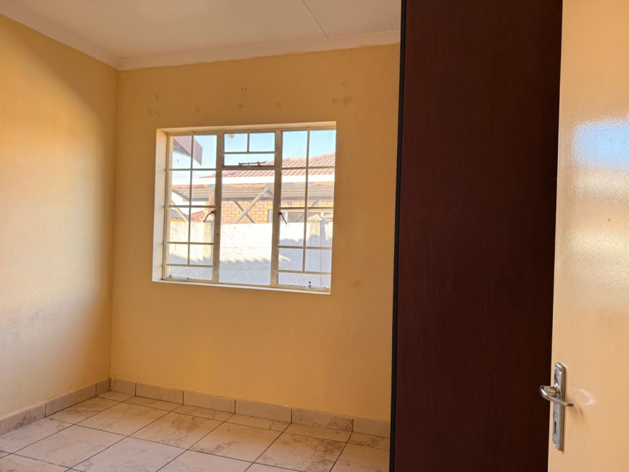 3 Bedroom Property for Sale in Waterval East North West